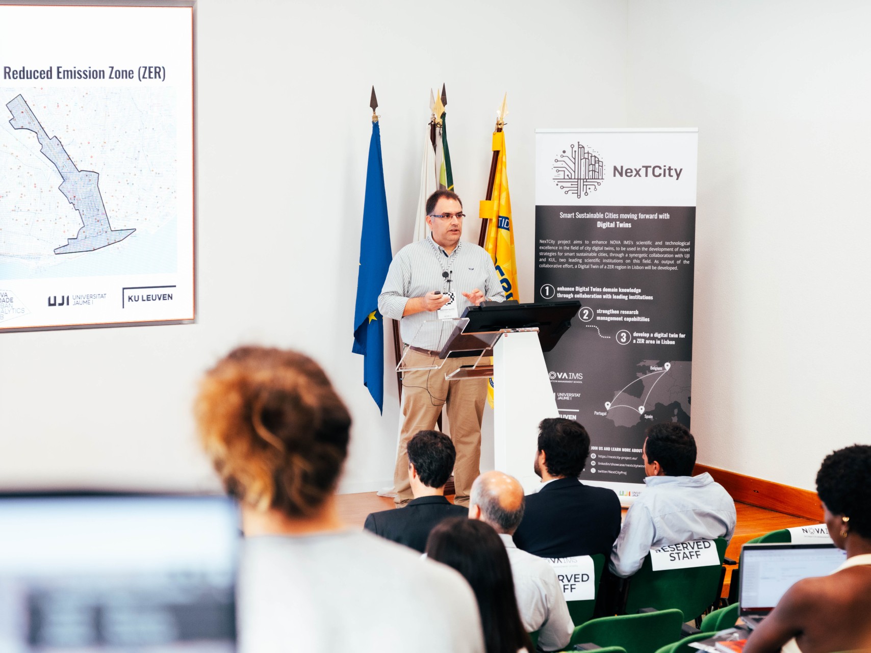 Digital Twins for Urban Futures: Exploring the Interface Between Data, Technology and Human Experience